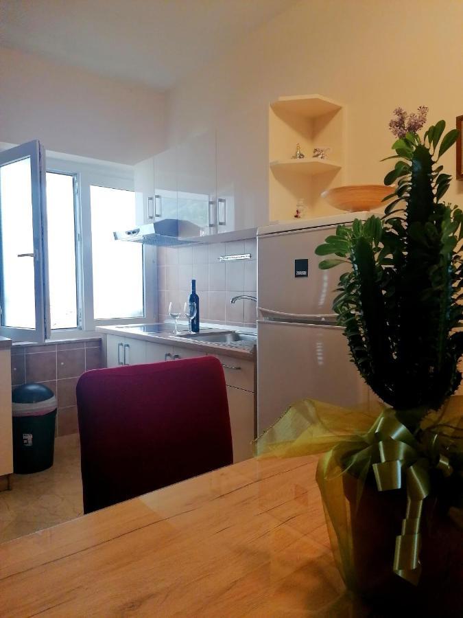 Apartments Melinda Башка-Вода Екстер'єр фото